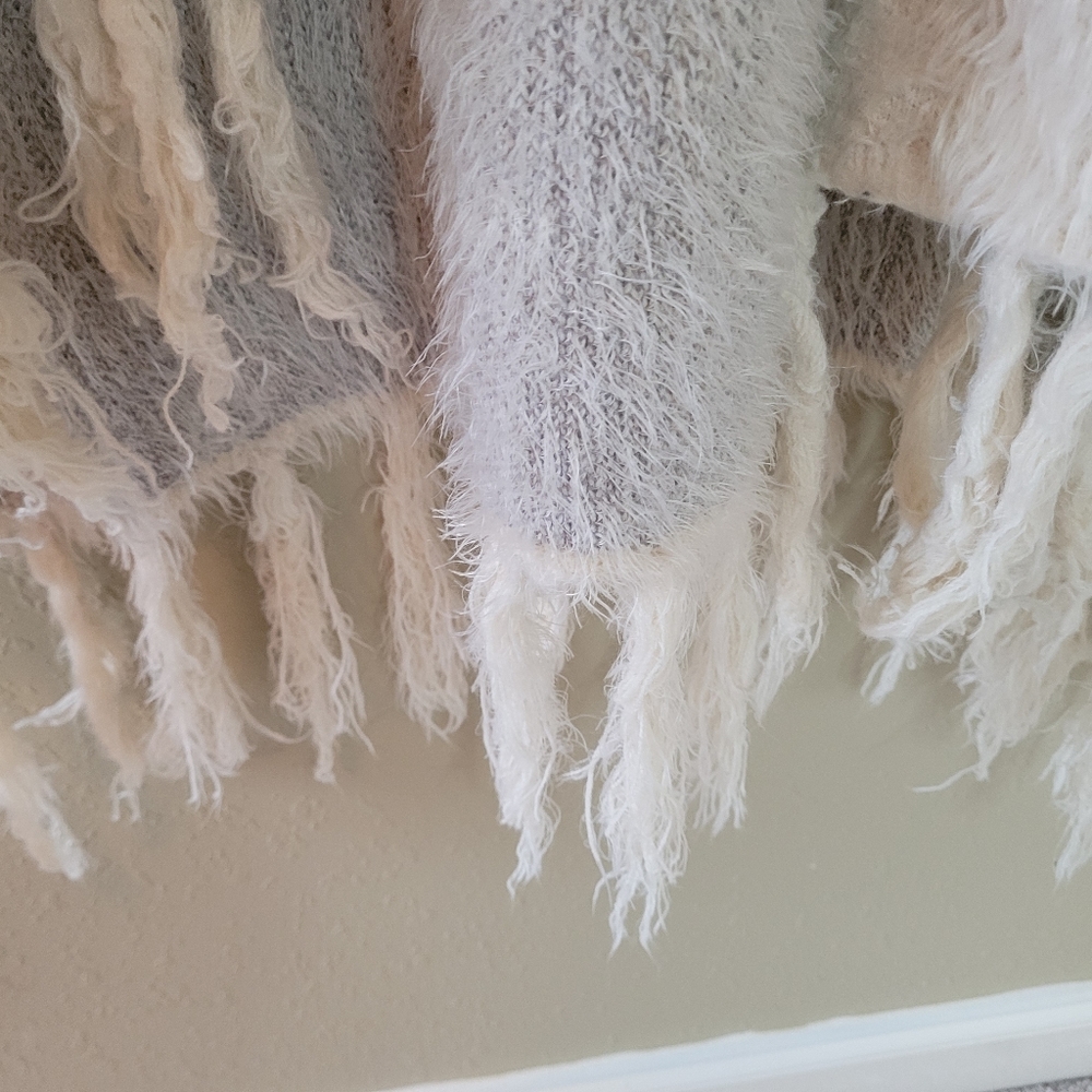 Yaira purple, gray, and cream poncho/cardigan. Eyelash knit Acrylic Blen… - Picture 8 of 9